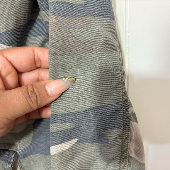 Rails Whitaker Camo Utility Jacket Sage Green Size M With Flaws - Picture 7 of 13